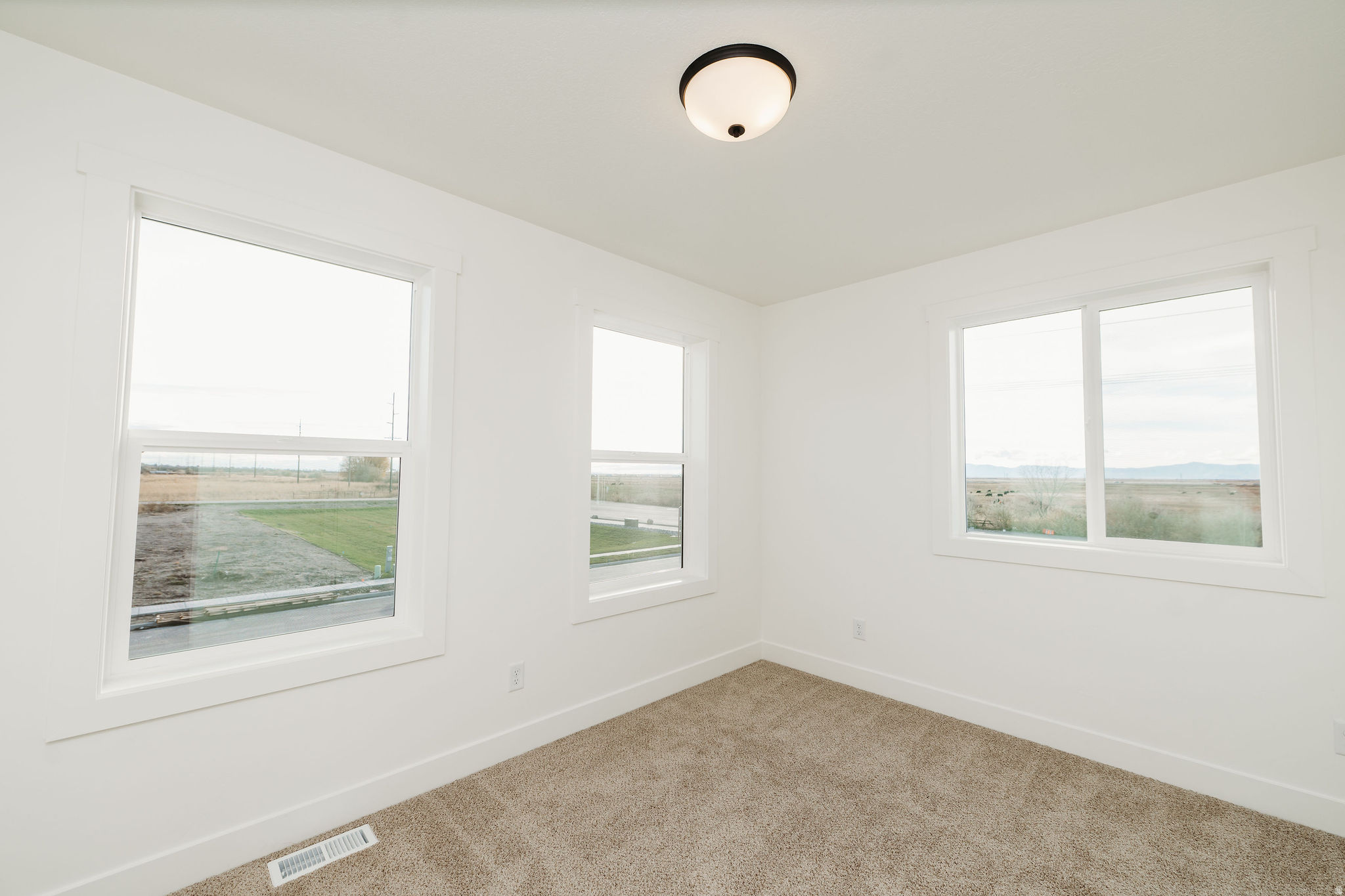 SPRING CREEK - Residential