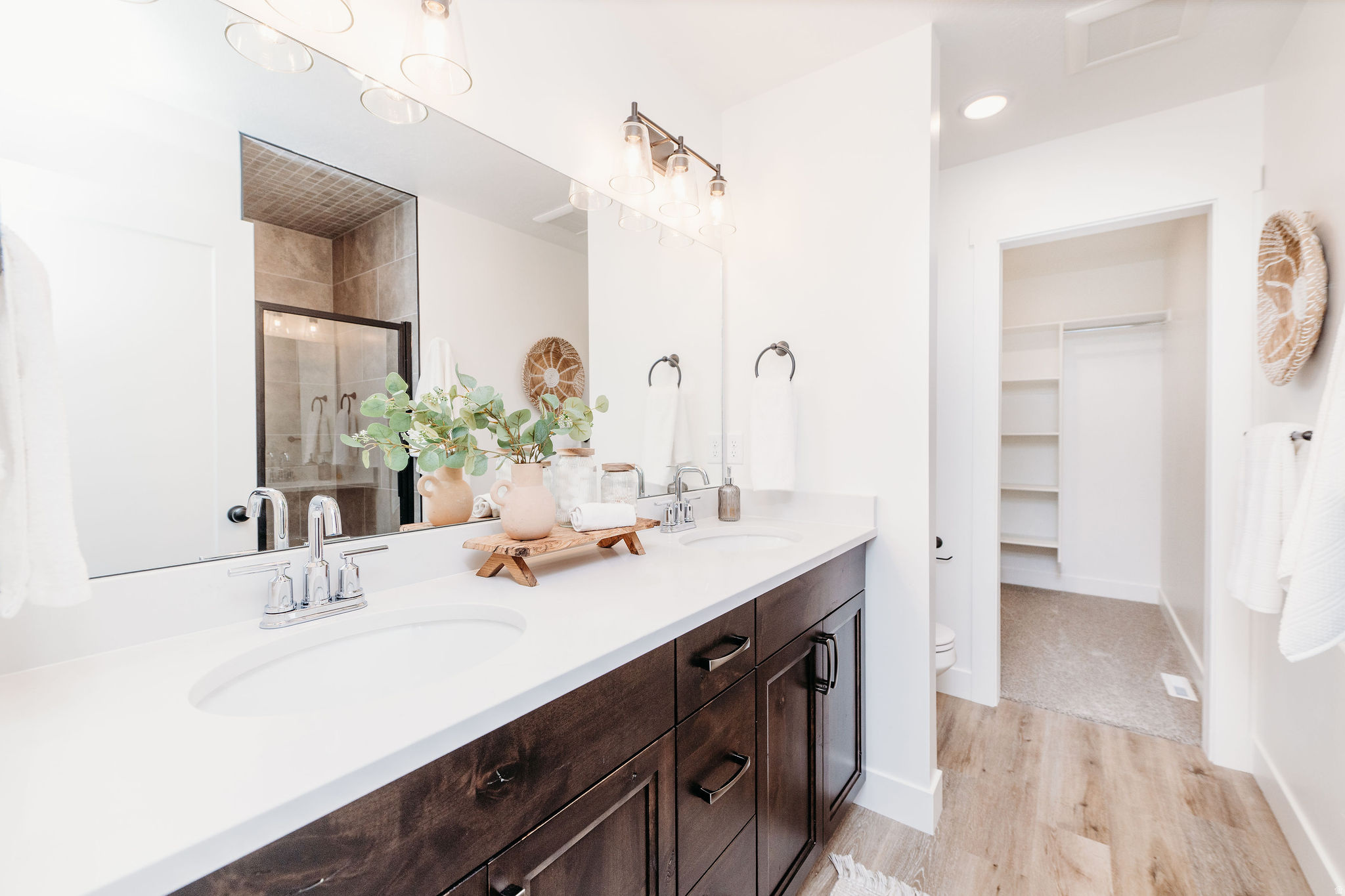 SPRING CREEK - Residential