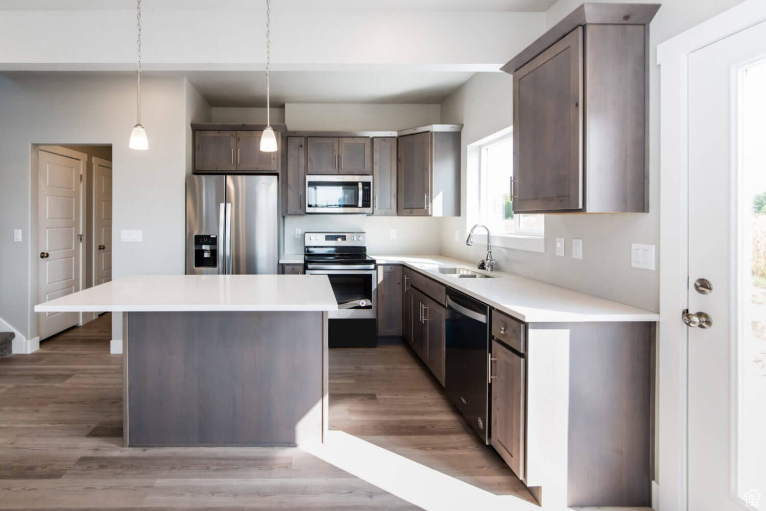 SPRING CREEK - Residential