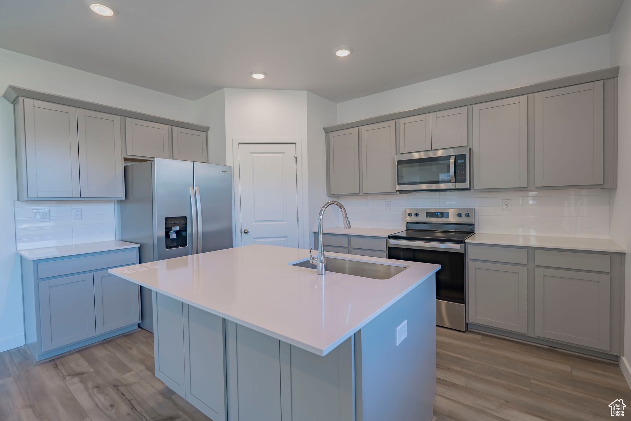 1644 N 800, Salem, Utah image 2