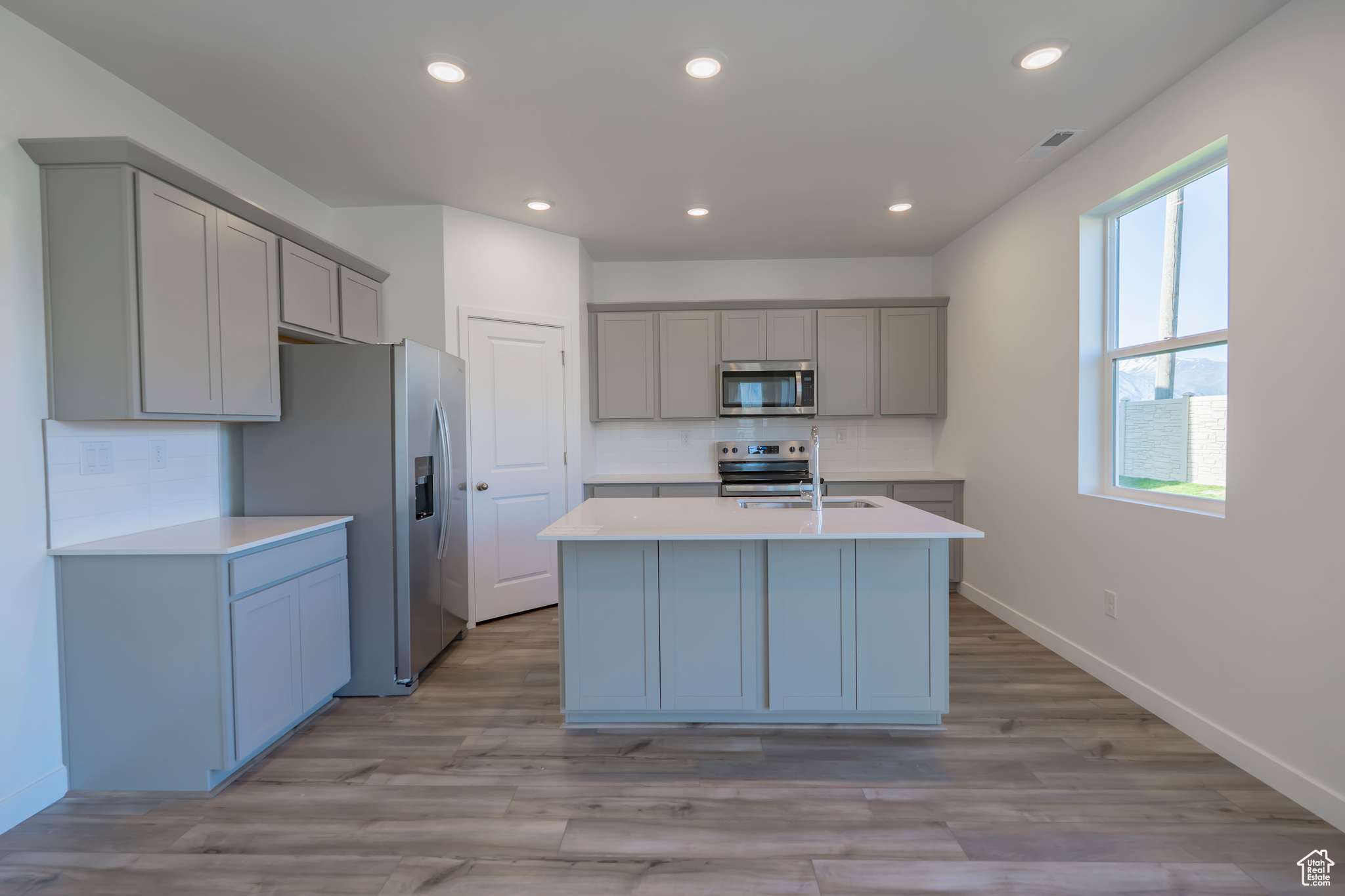 1644 N 800, Salem, Utah image 3