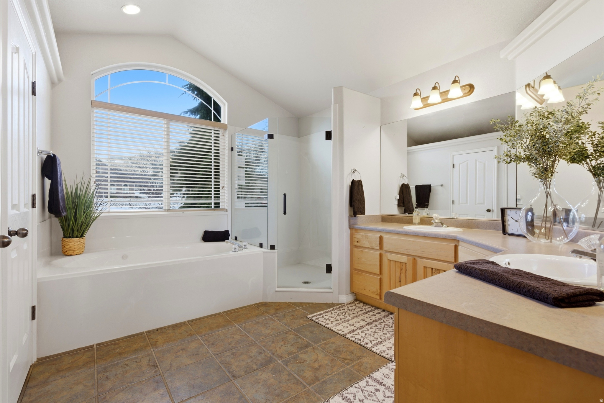 ROSECREST PLAT 1-F - Residential