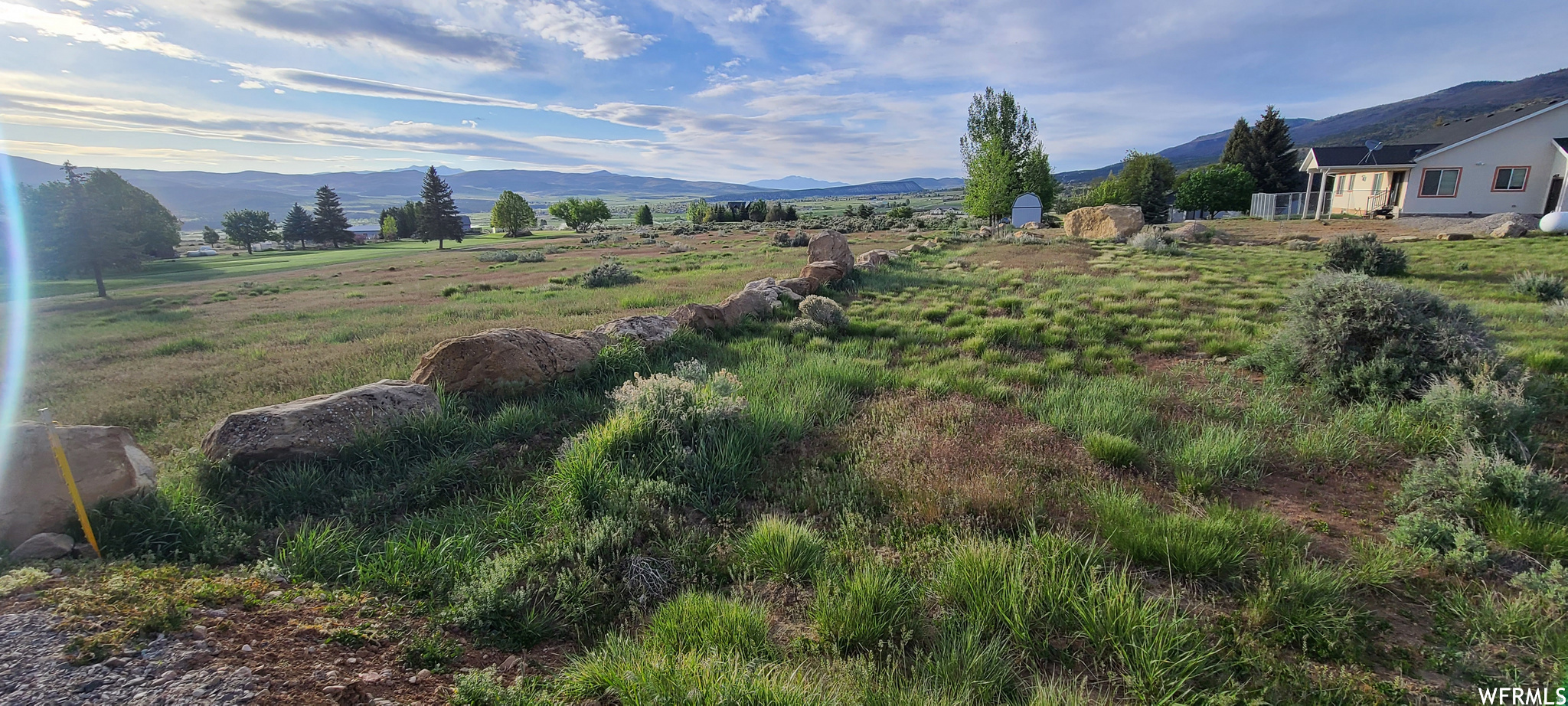 SKYLINE MOUNTAIN RES - Land