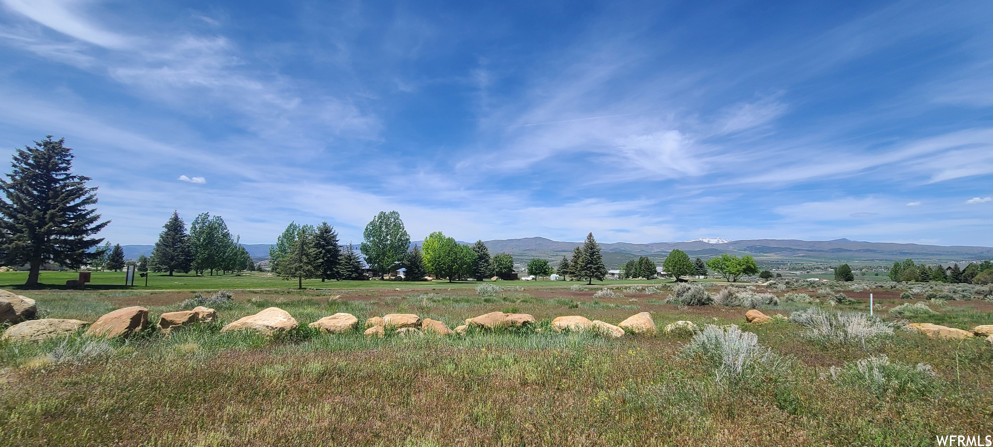 SKYLINE MOUNTAIN RES - Land