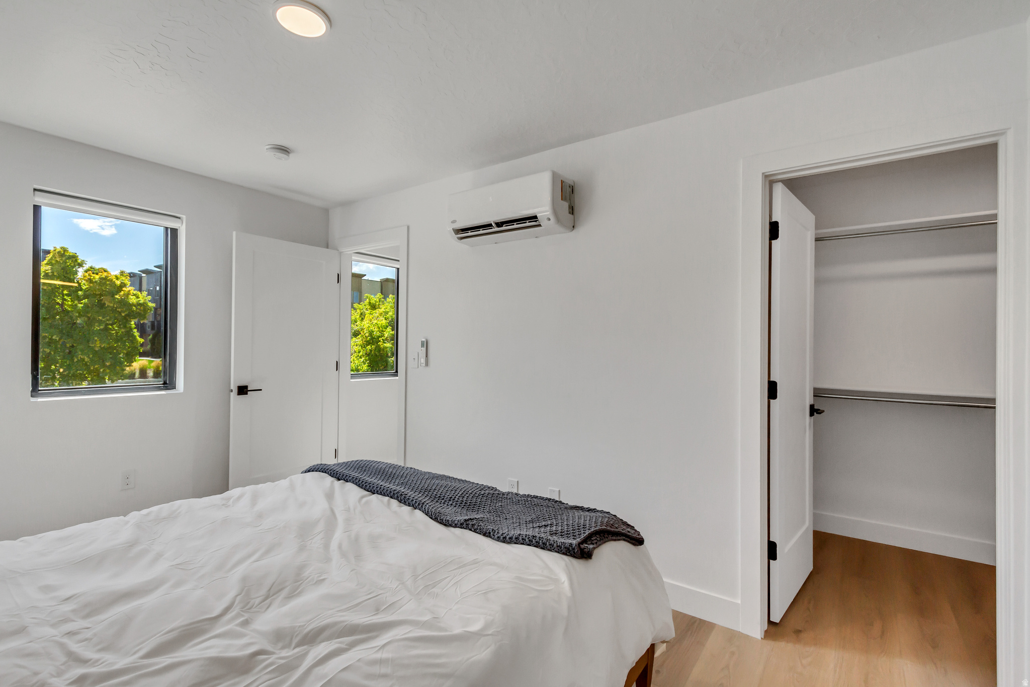 OPUS GREEN - Residential