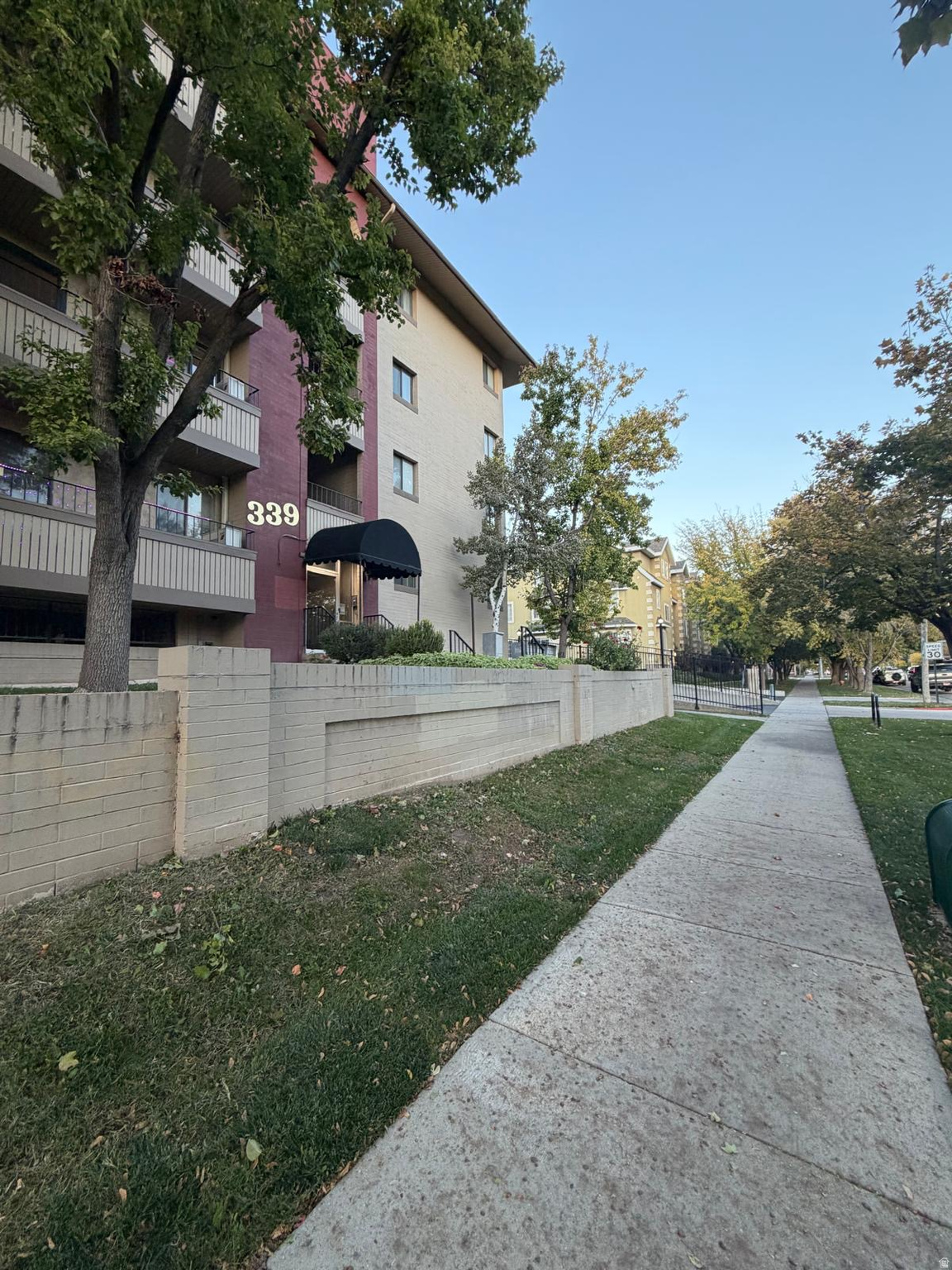 TOWN PARK - Residential