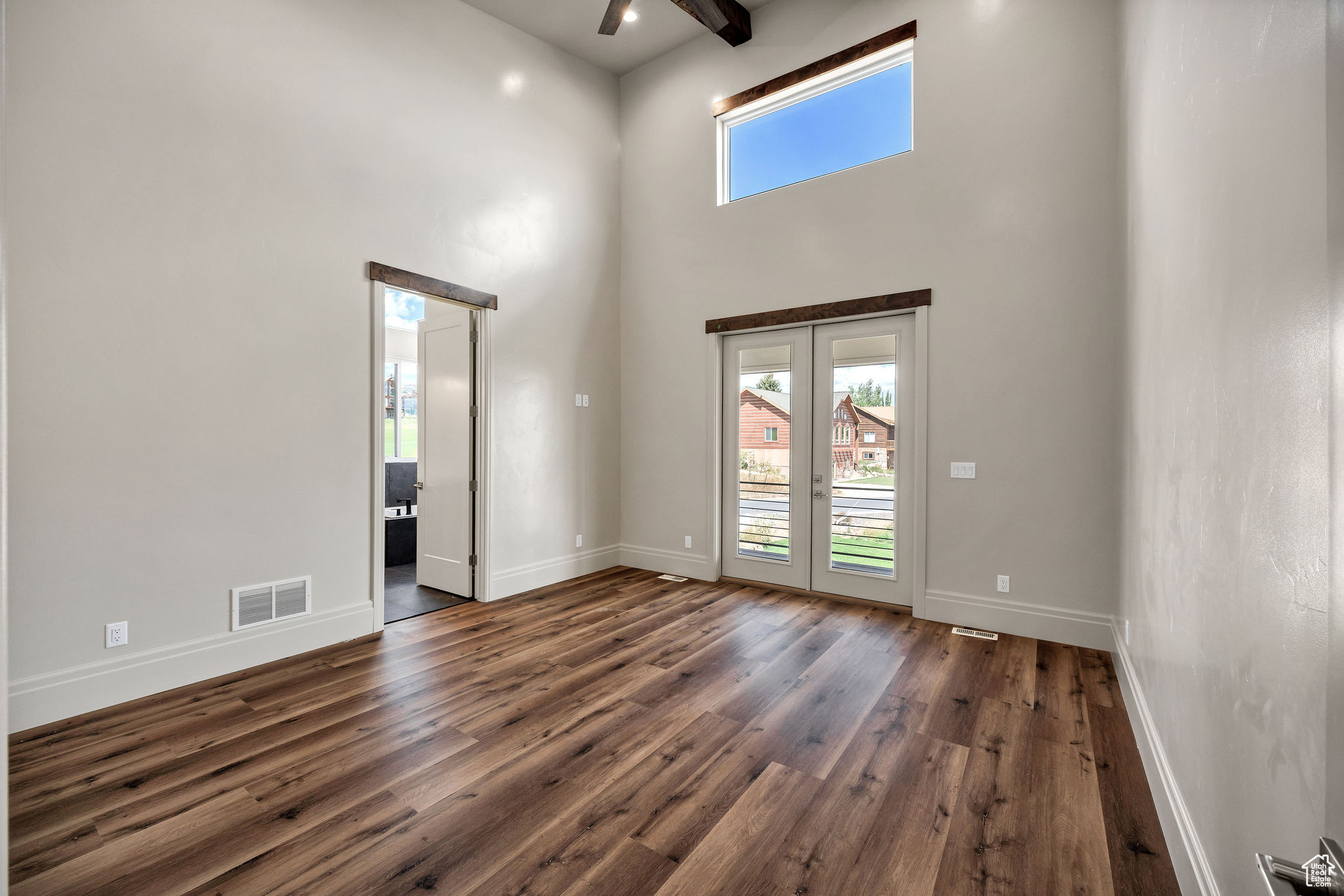 GOLF COURSE SUB - Residential