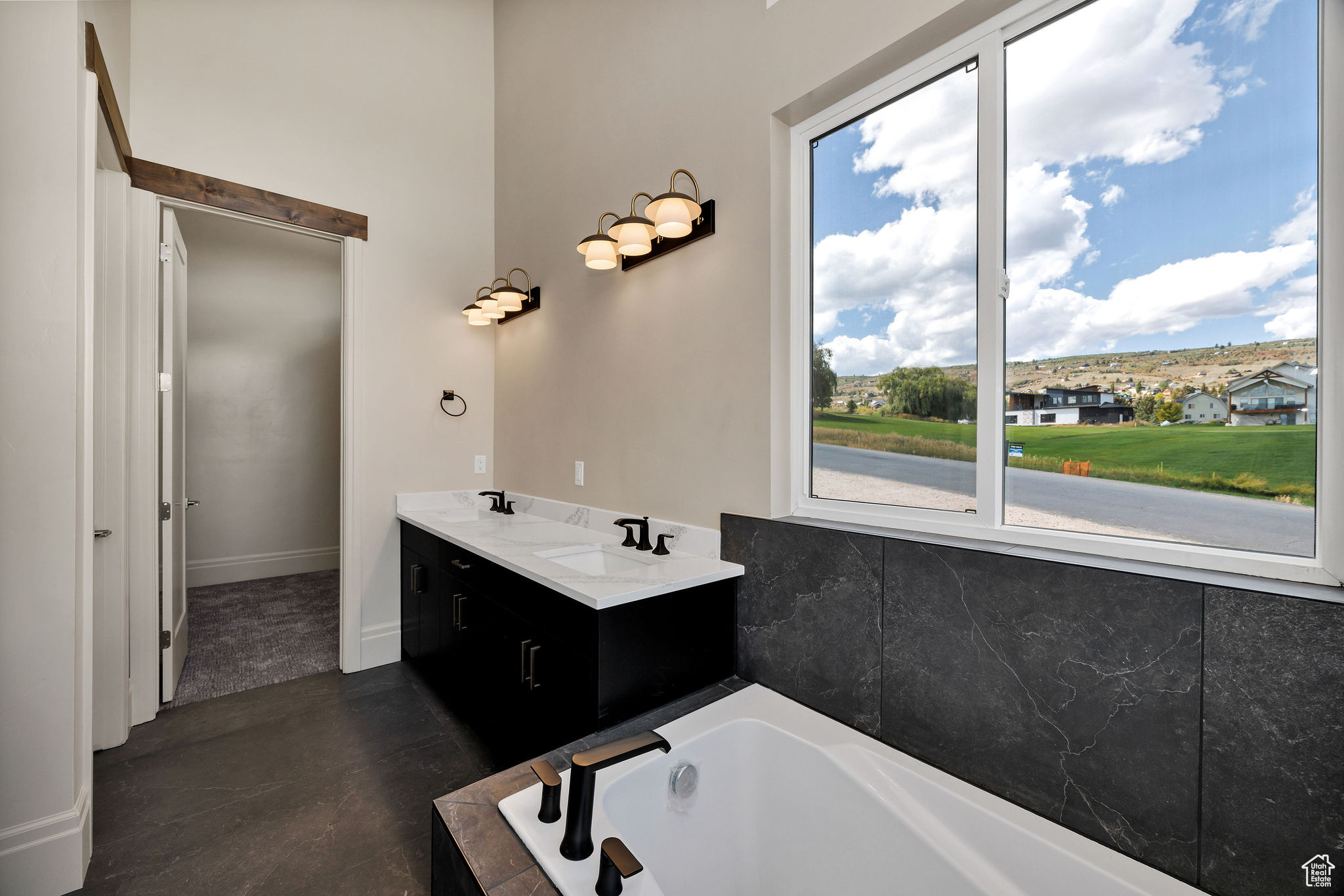 GOLF COURSE SUB - Residential