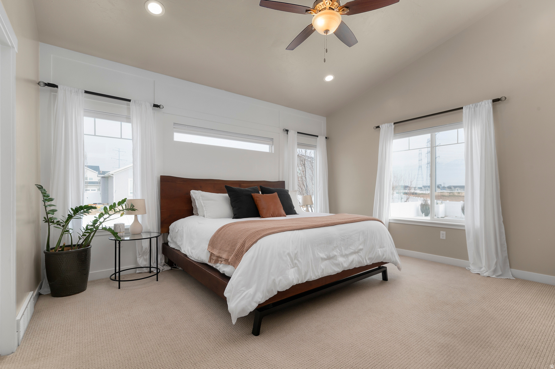 EVERGREEN FARMS - Residential