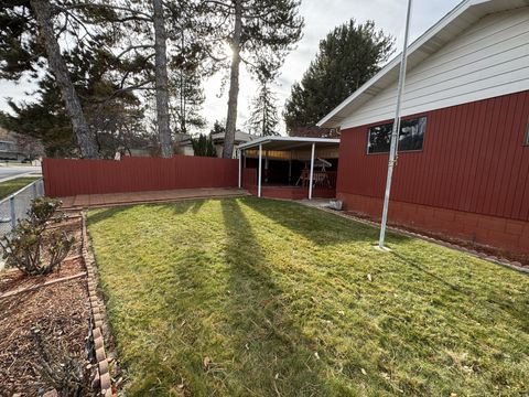 Tiny photo for 1098 E LORI WAY S, Murray, UT 84117 (MLS # 2128778)