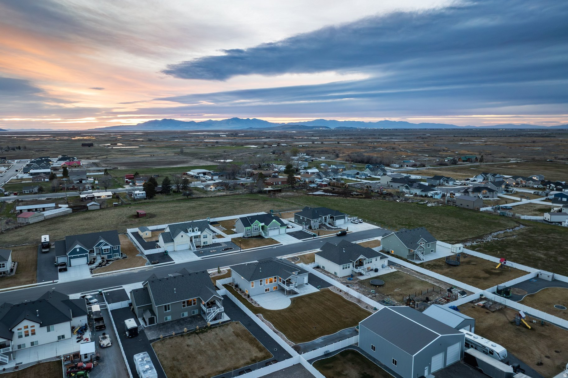 SILVER SADDLE - Residential