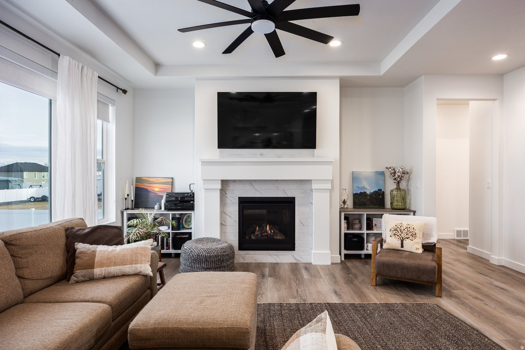 SILVER SADDLE - Residential