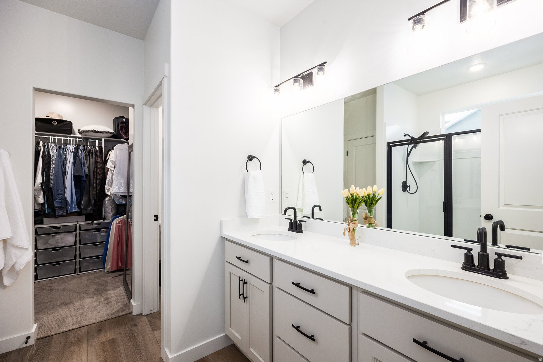 SILVER SADDLE - Residential