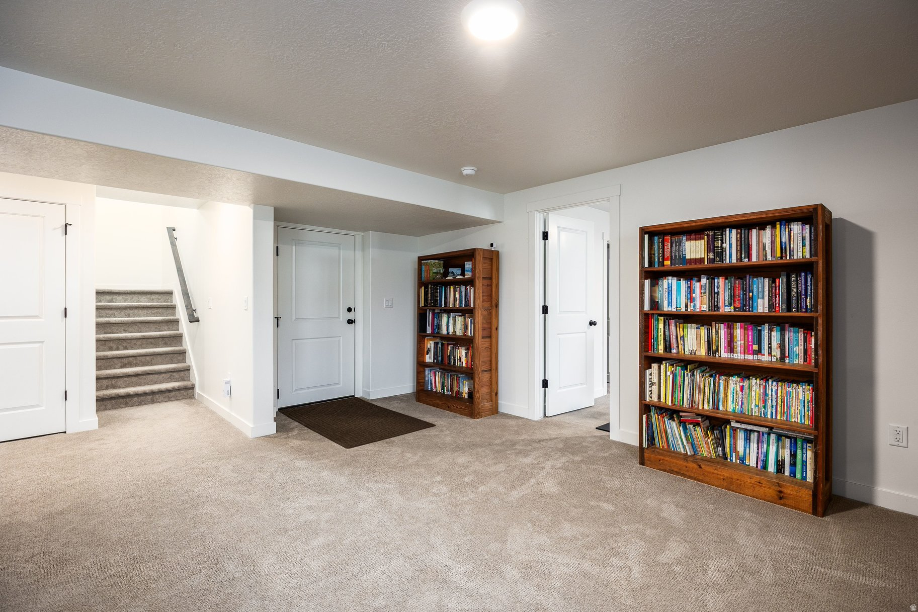 SILVER SADDLE - Residential