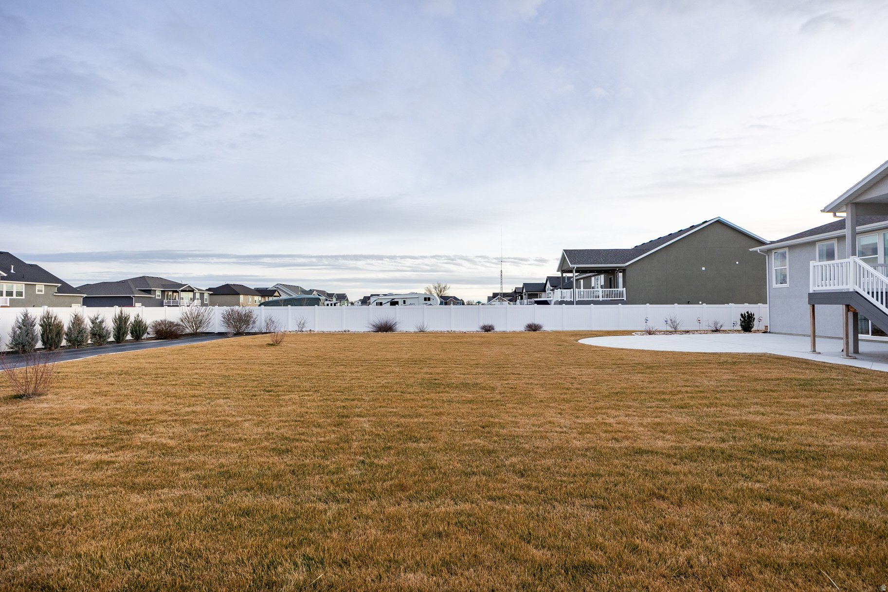 SILVER SADDLE - Residential