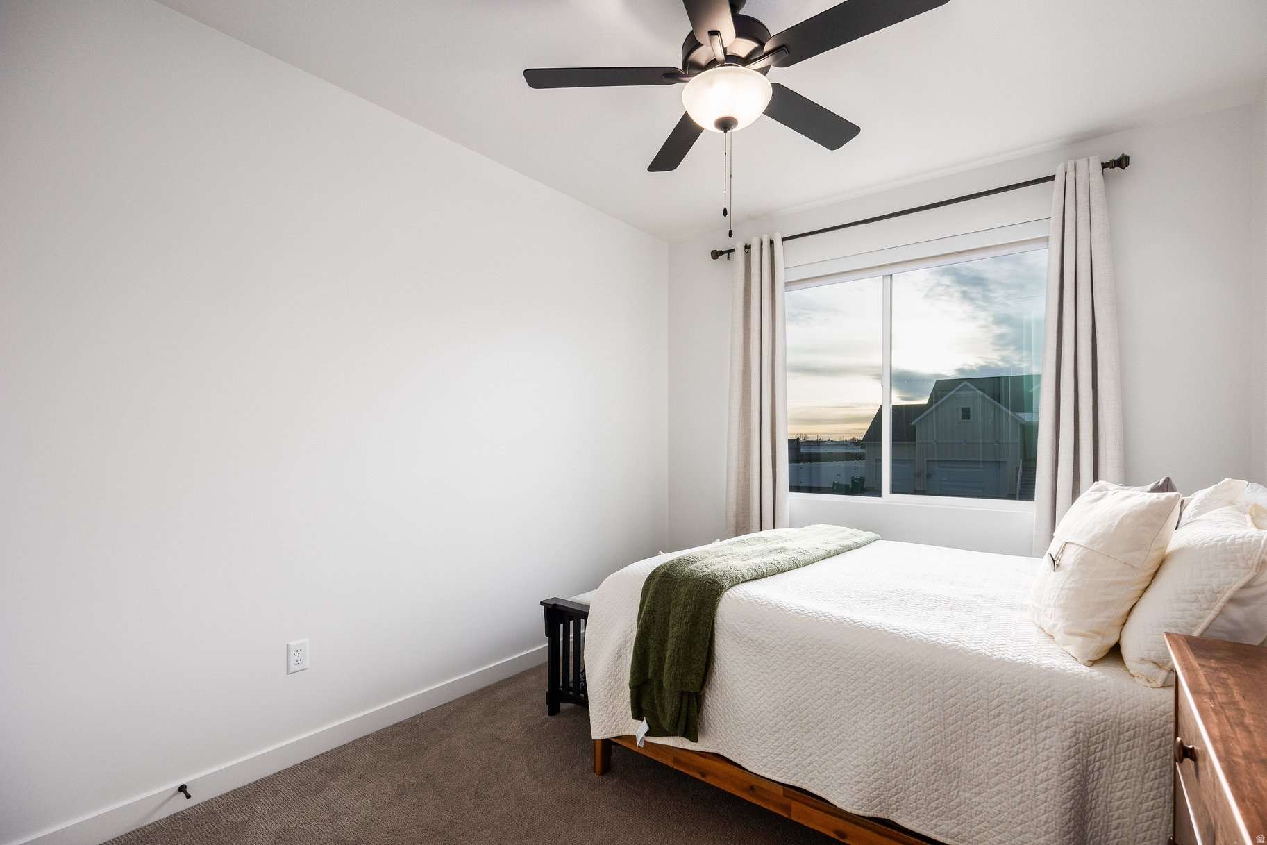 SILVER SADDLE - Residential