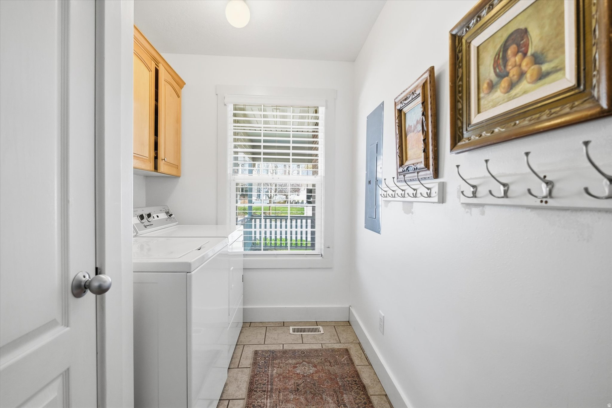 THREE CREEKS ESTATES - Residential