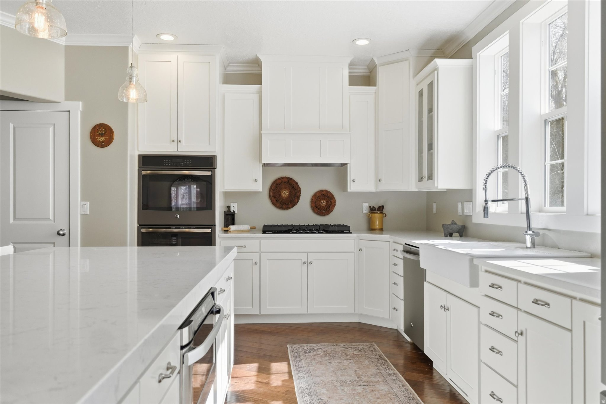 THREE CREEKS ESTATES - Residential