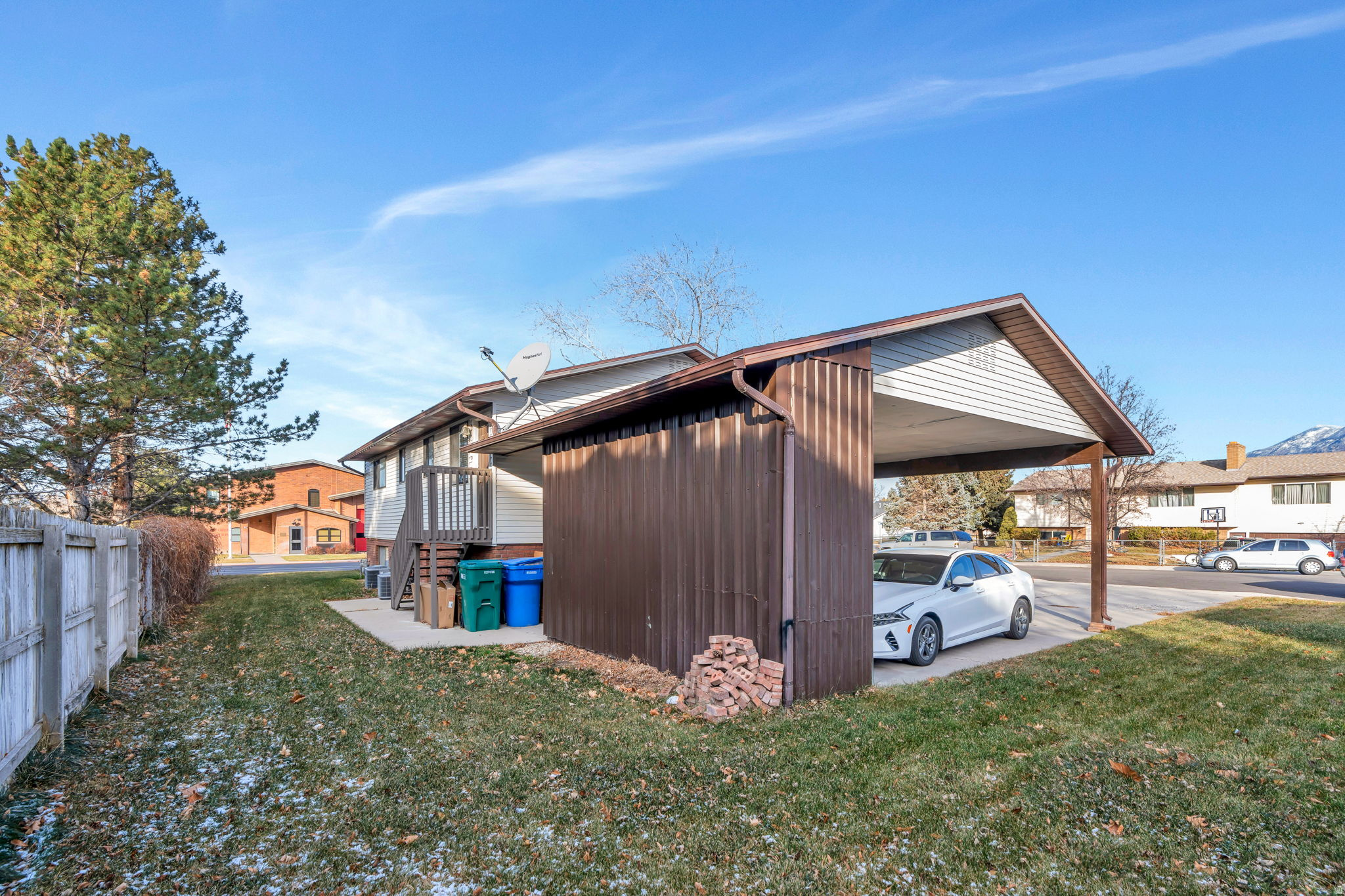 CENTRAL ESTATES - Residential