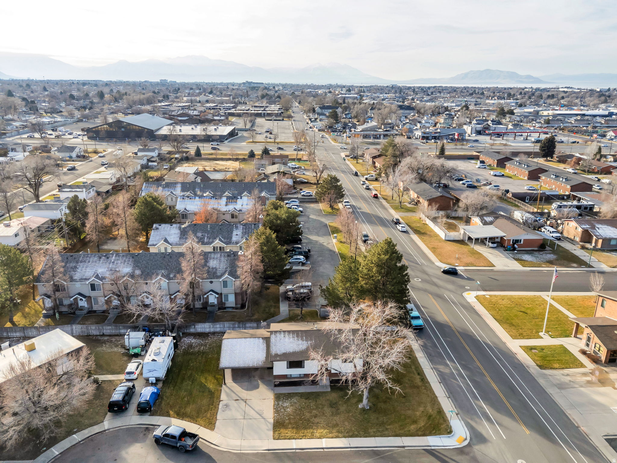 CENTRAL ESTATES - Residential