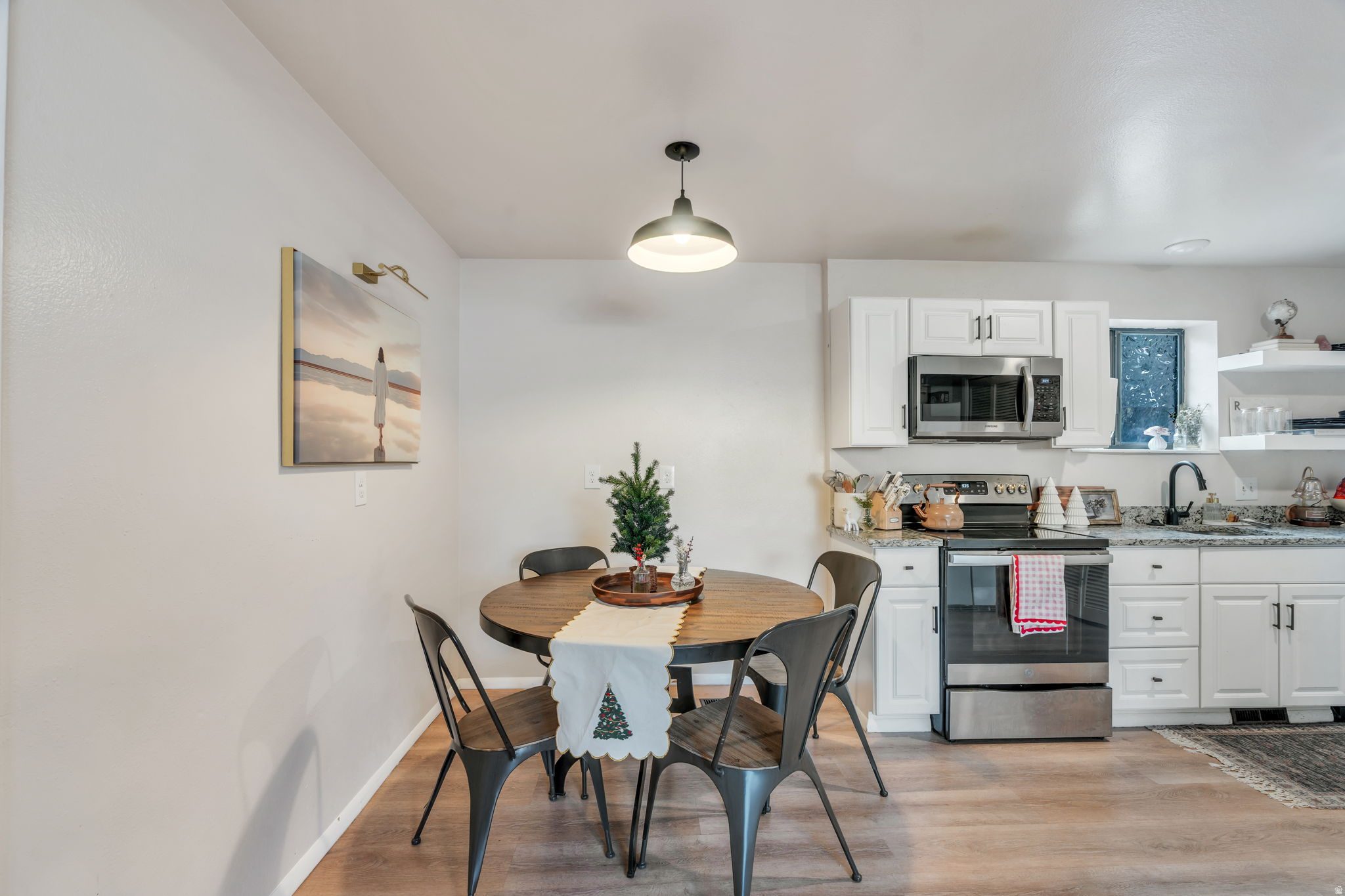 CENTRAL ESTATES - Residential