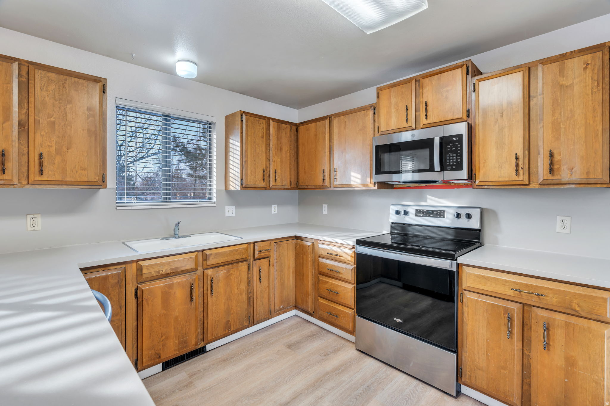 CENTRAL ESTATES - Residential