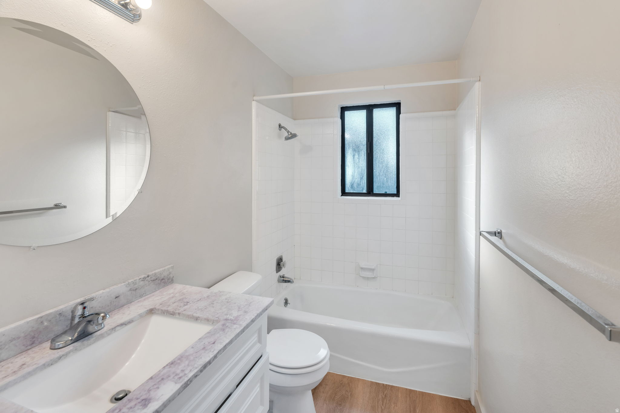 CENTRAL ESTATES - Residential