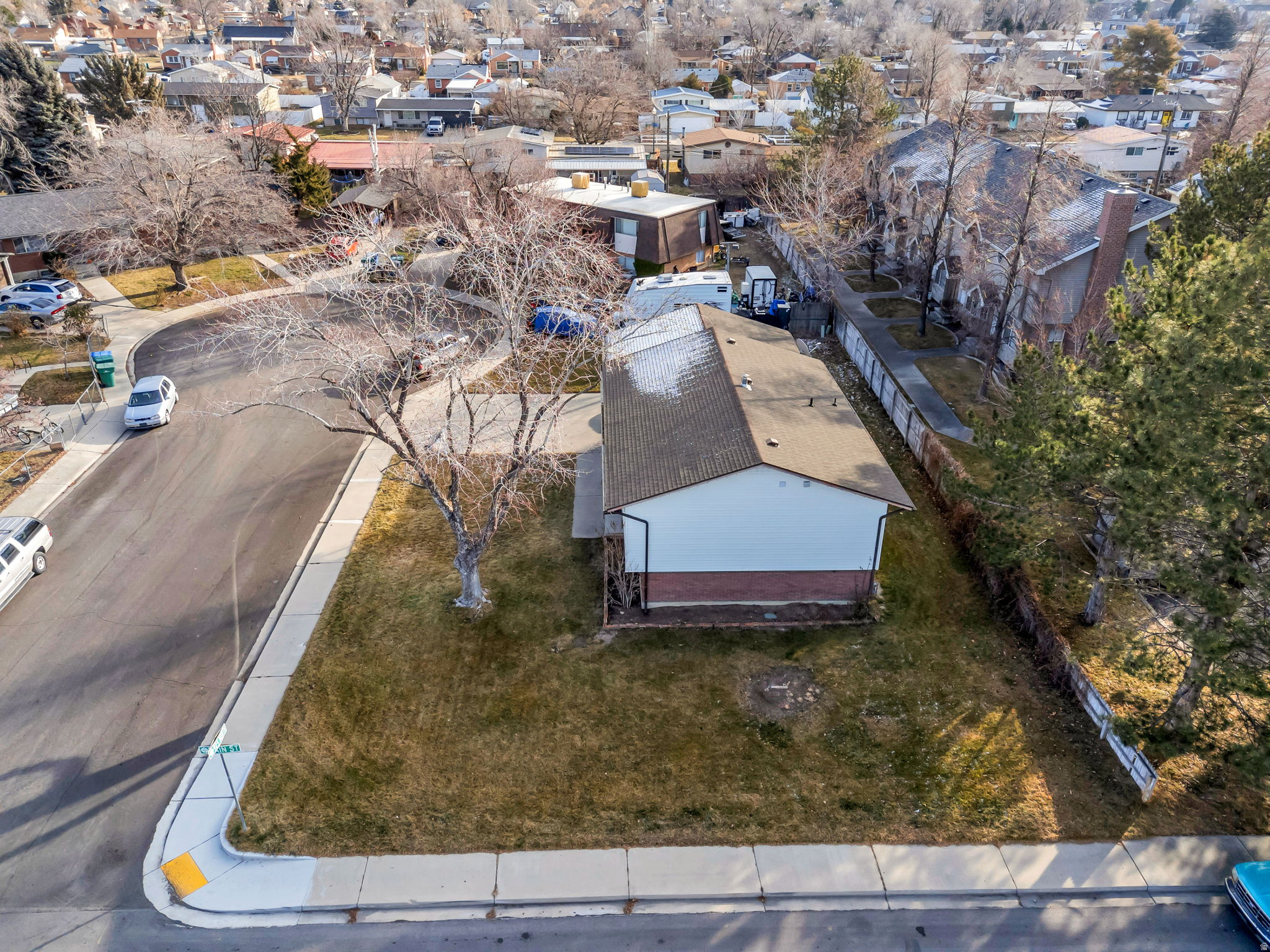 CENTRAL ESTATES - Residential