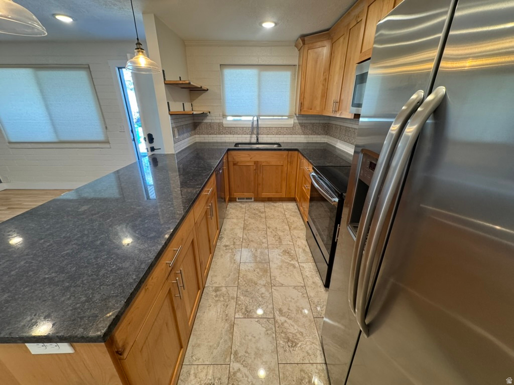 PLAT B - Residential Income