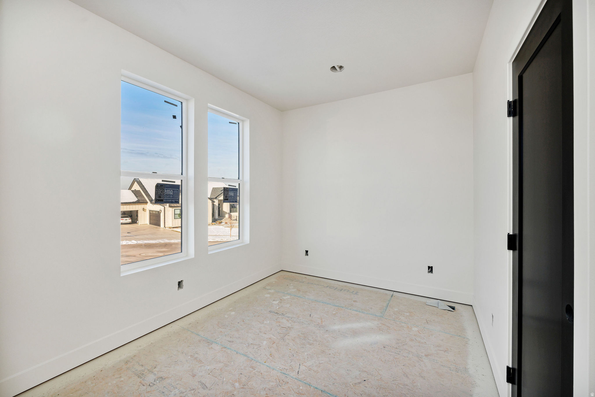 HOMES ON THE KNOLL - Residential