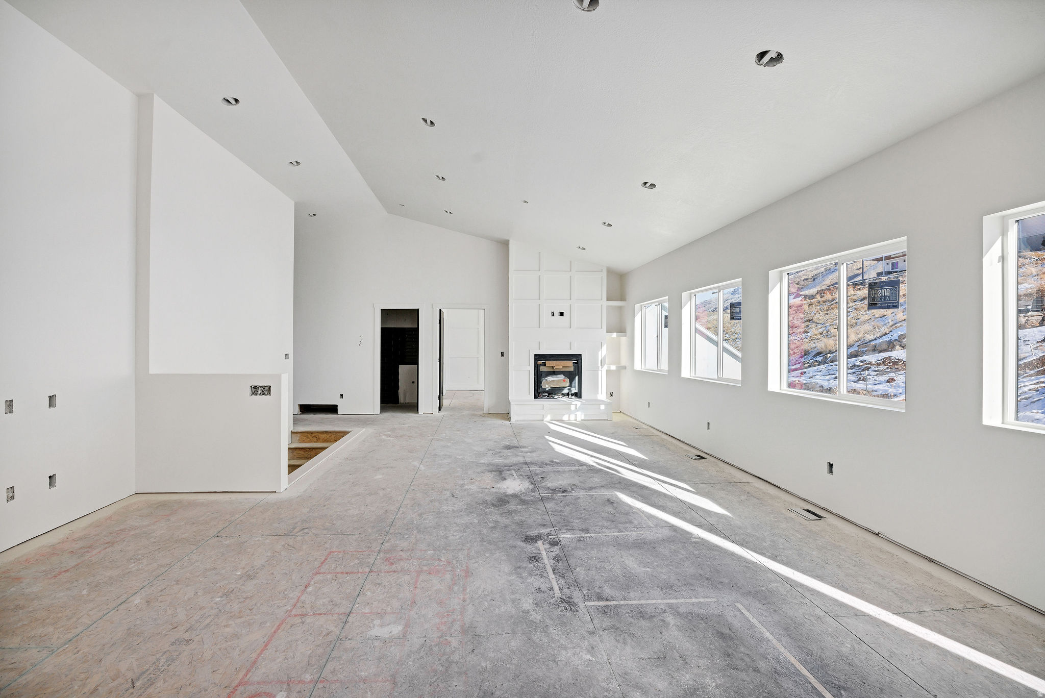 HOMES ON THE KNOLL - Residential