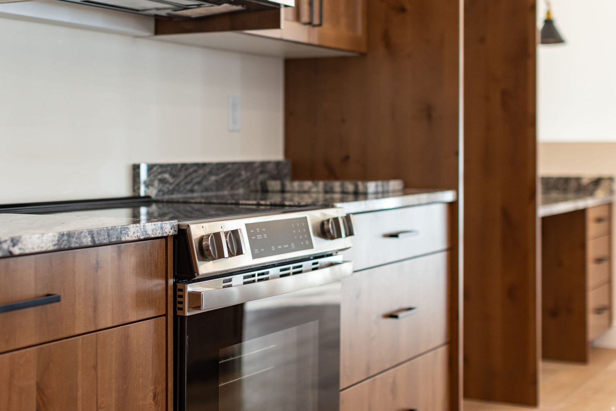 HOMES ON THE KNOLL - Residential