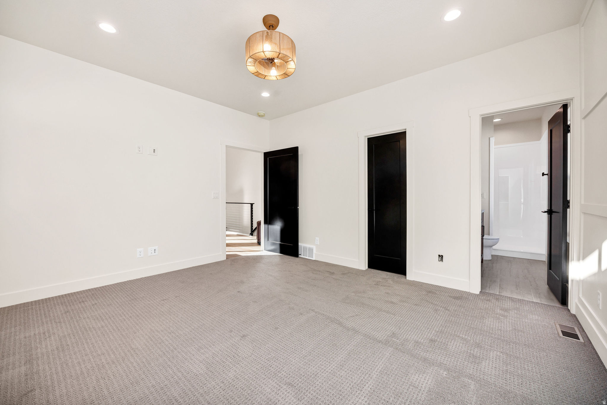 HOMES ON THE KNOLL - Residential