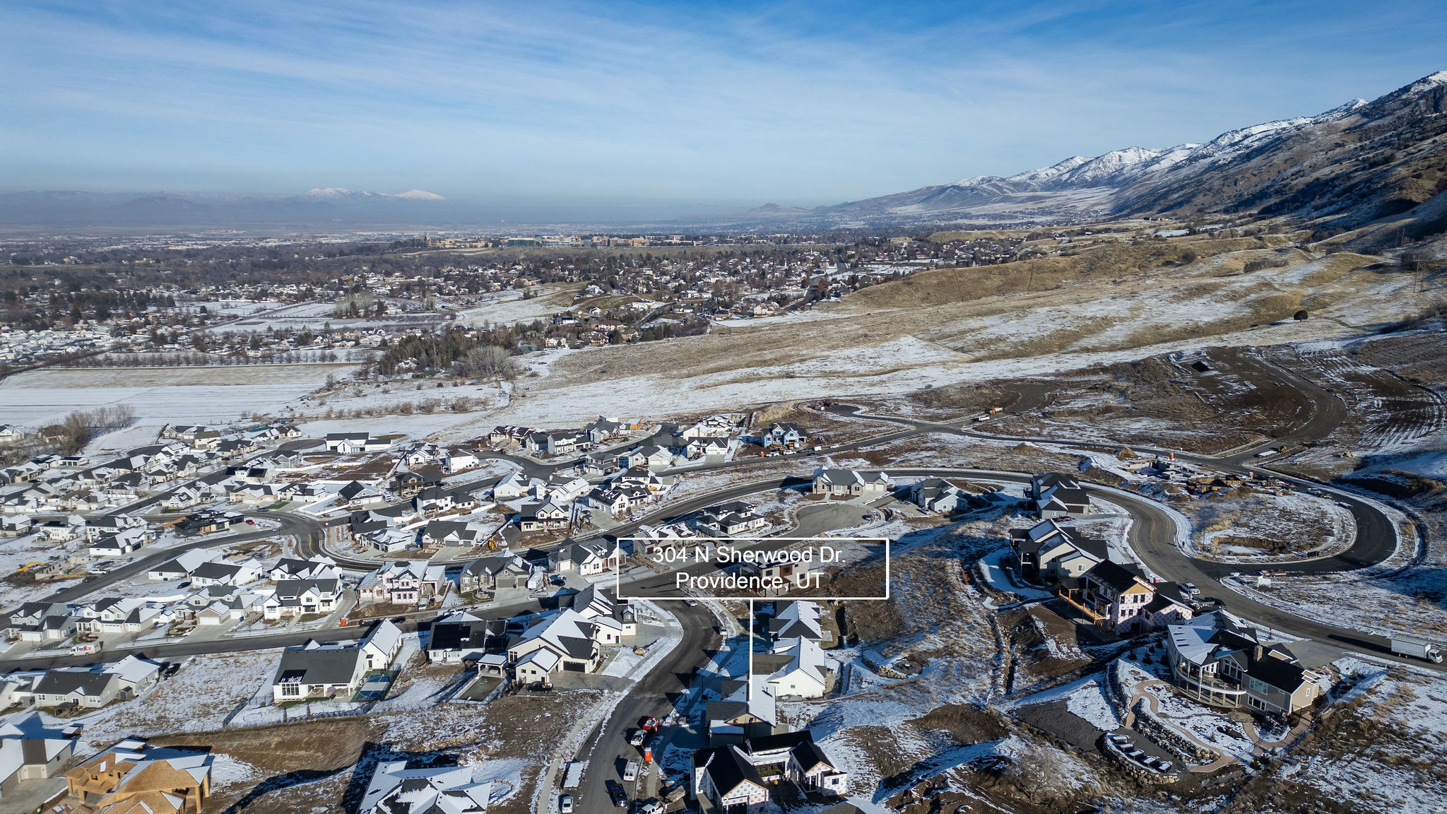 HOMES ON THE KNOLL - Residential