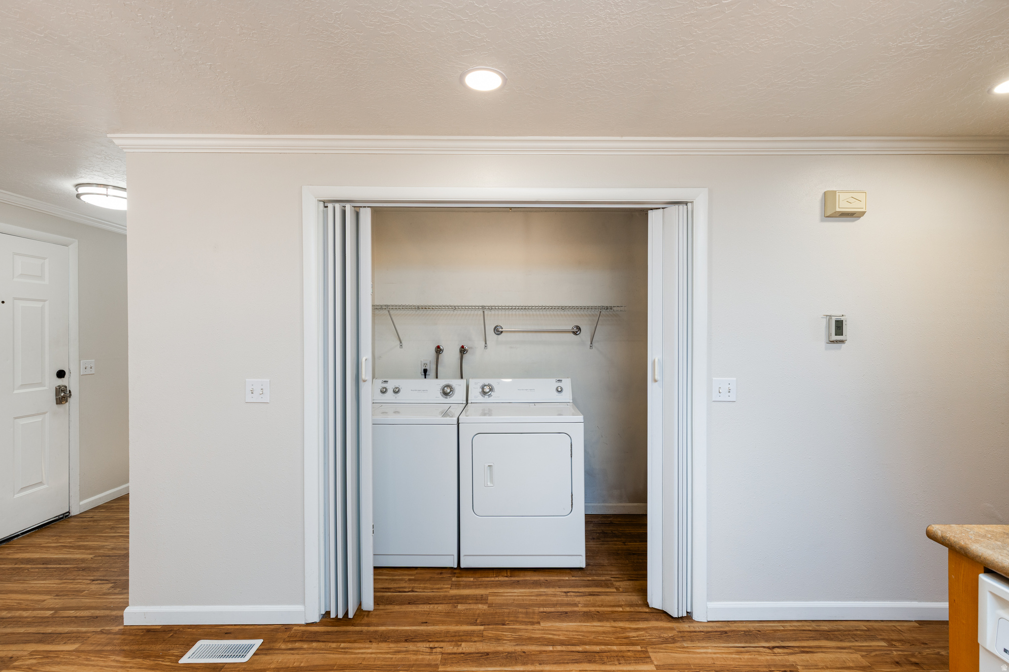 MT. VERNON ESTATES - Residential