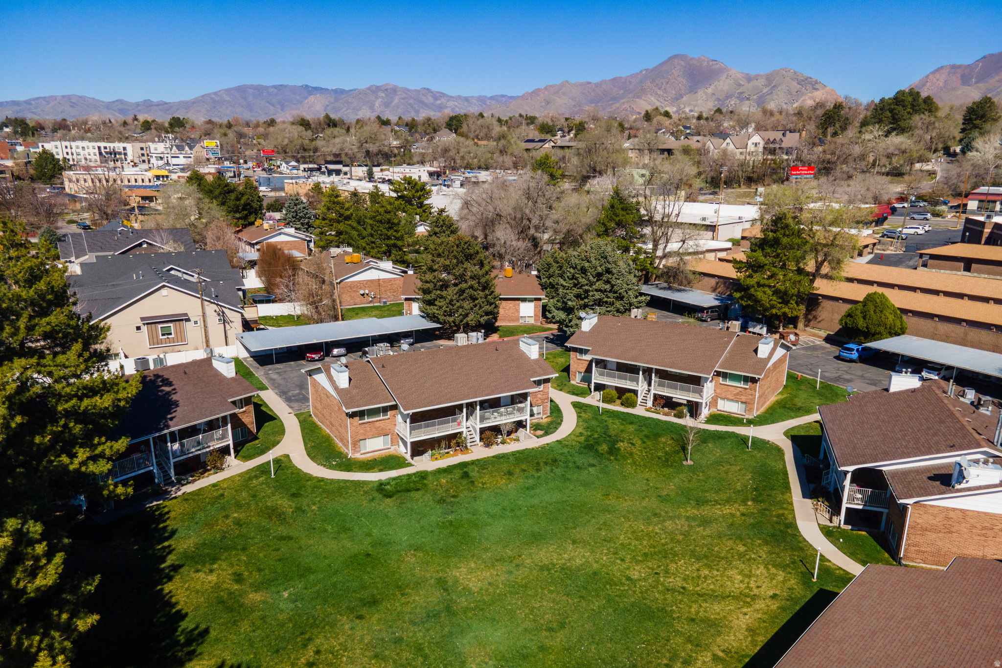 MT. VERNON ESTATES - Residential