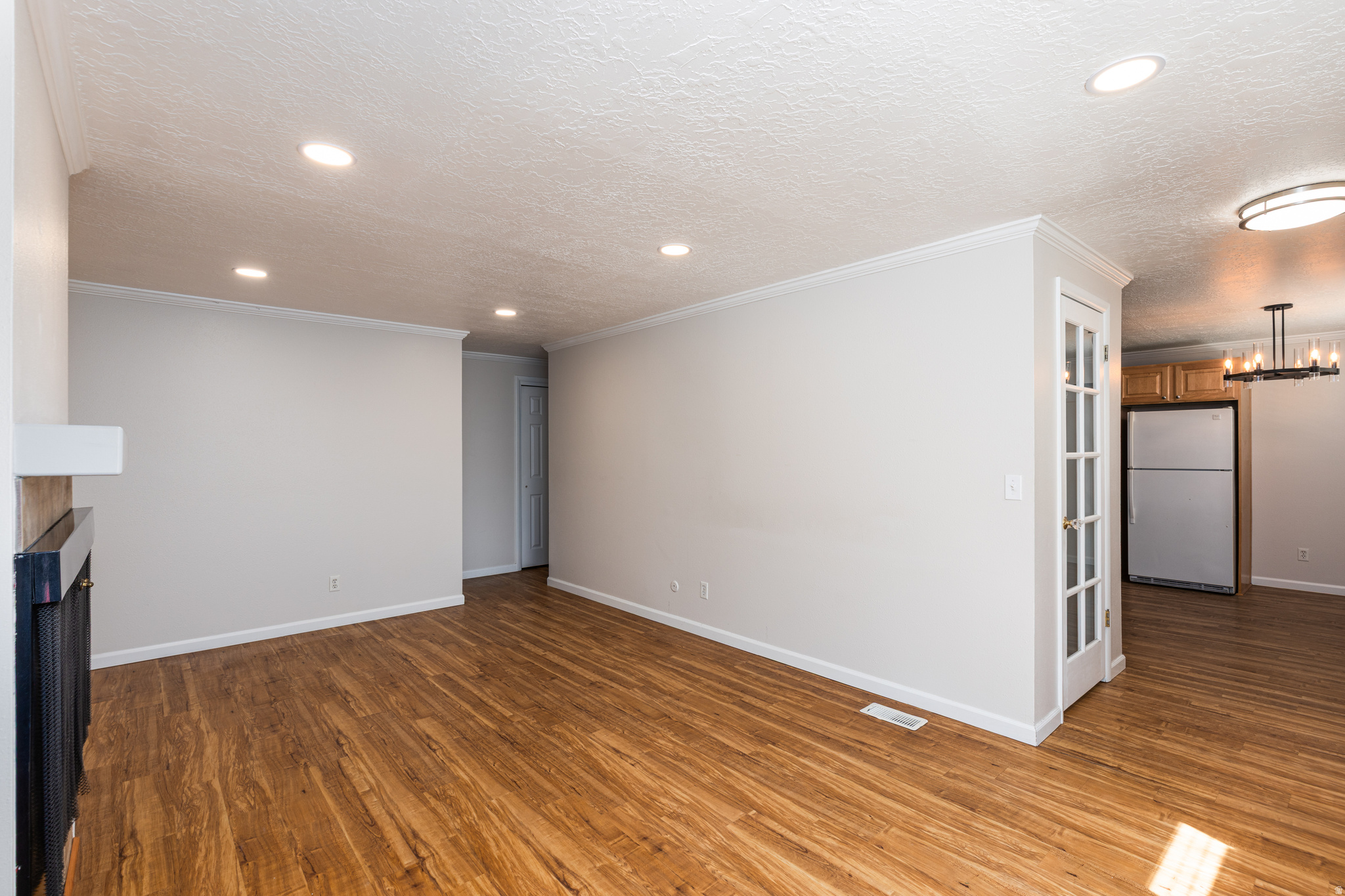 MT. VERNON ESTATES - Residential