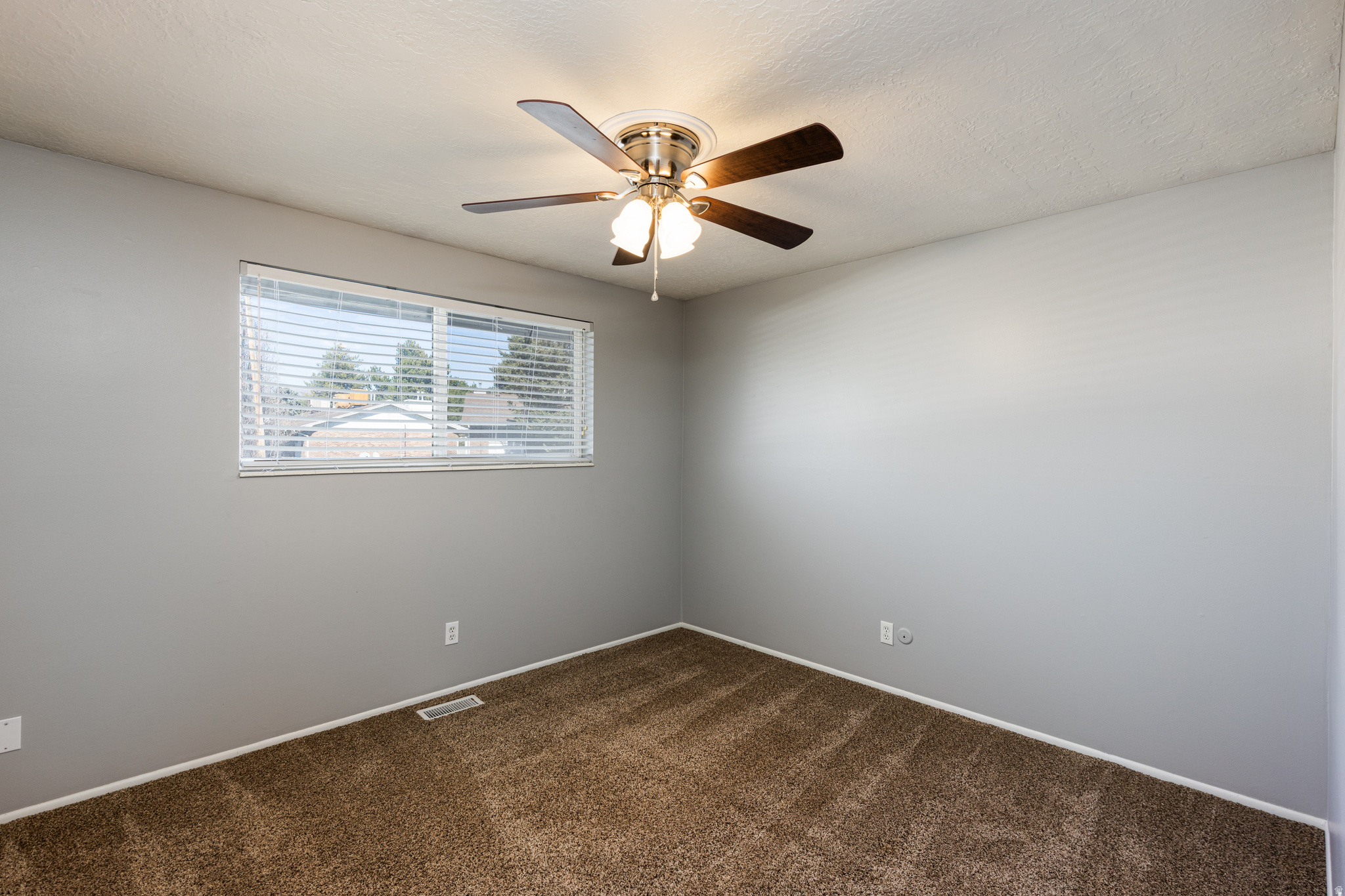 MT. VERNON ESTATES - Residential