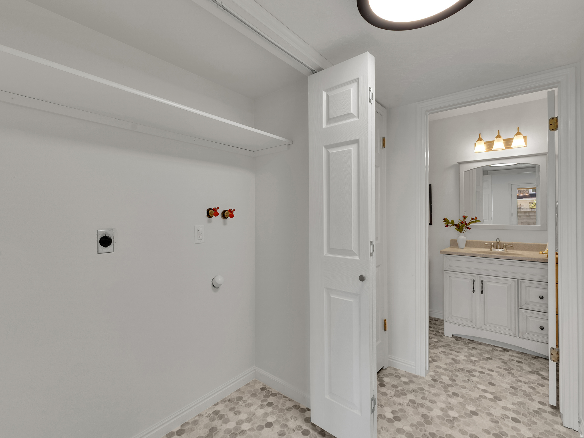 CANYON COVE - Residential