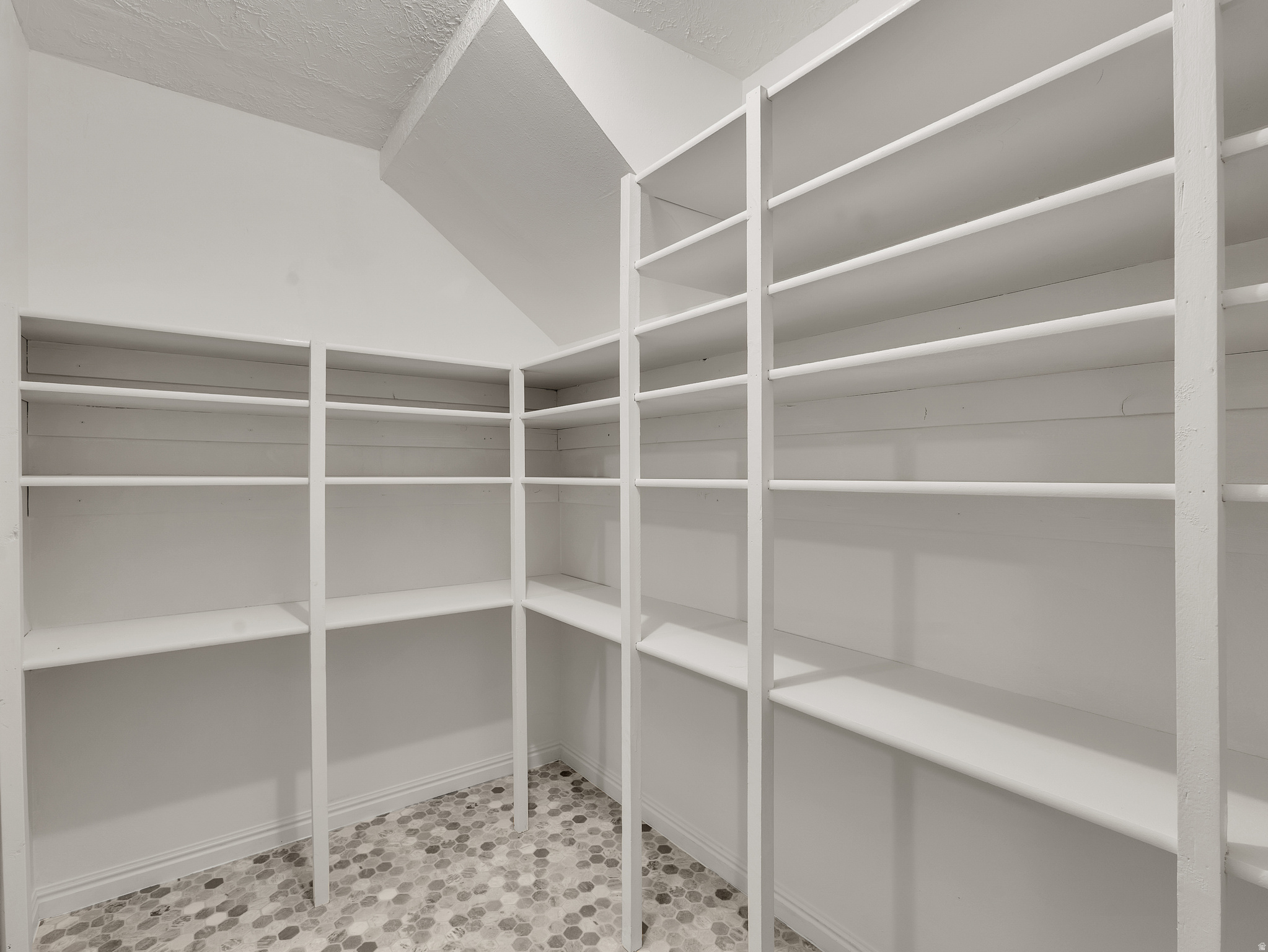 CANYON COVE - Residential