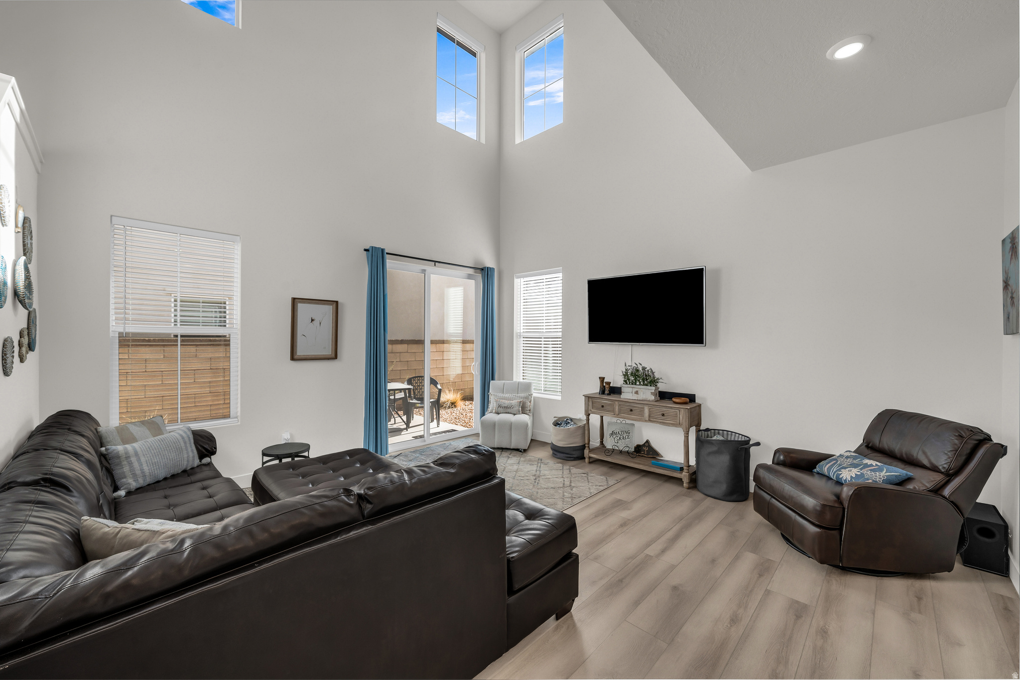 SAGE HAVEN 1 - Residential