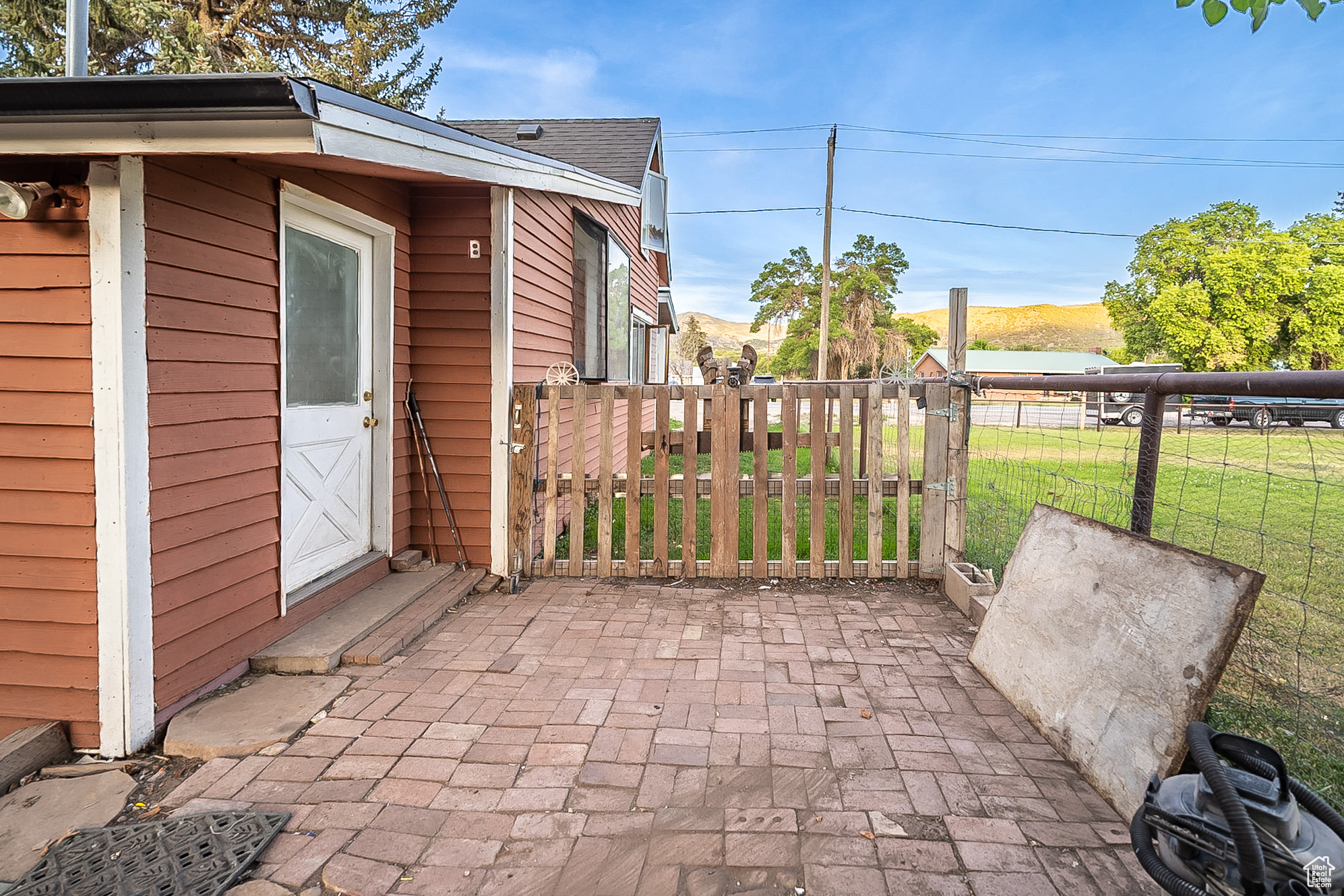 NORTH SUMMIT - Residential