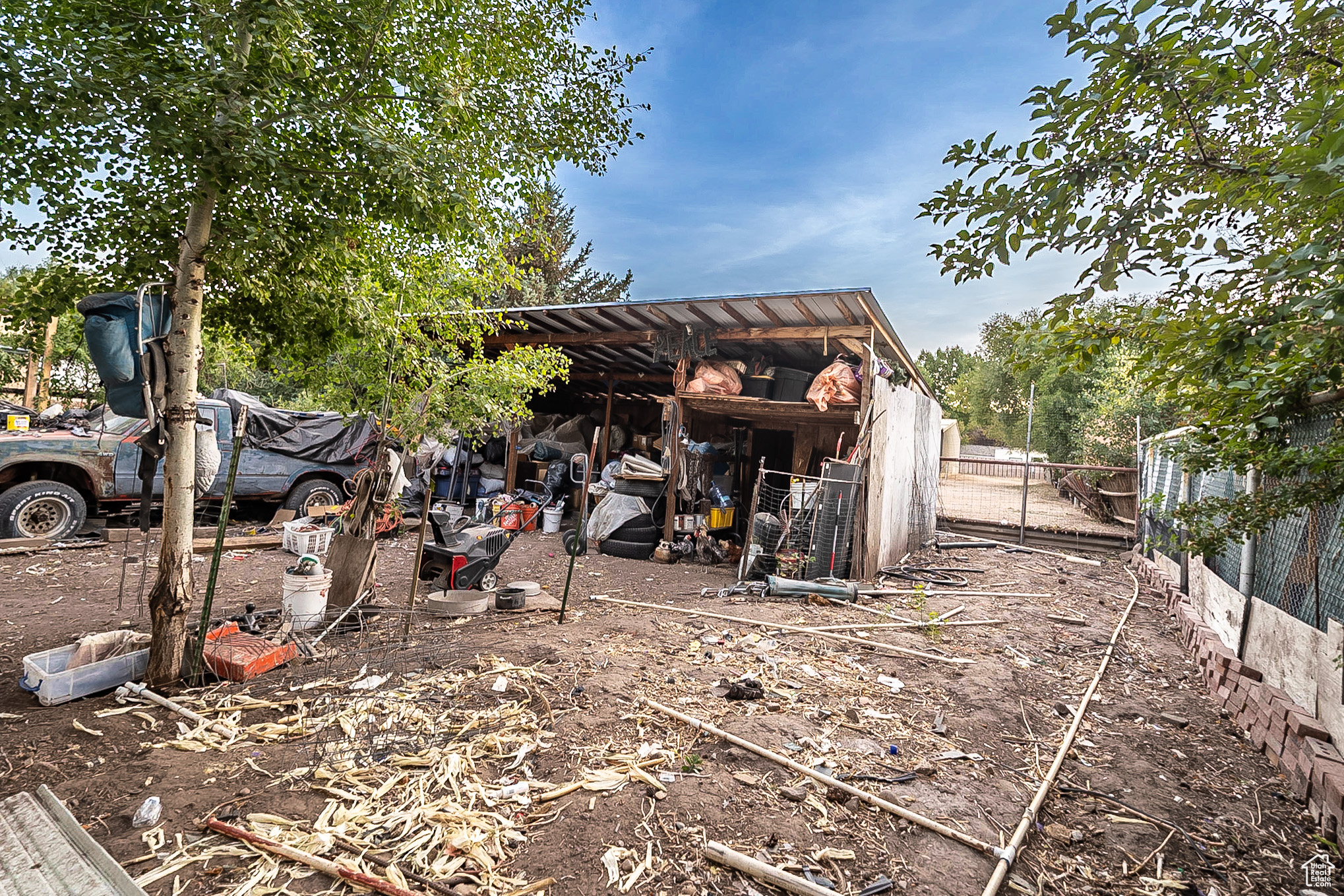 NORTH SUMMIT - Residential