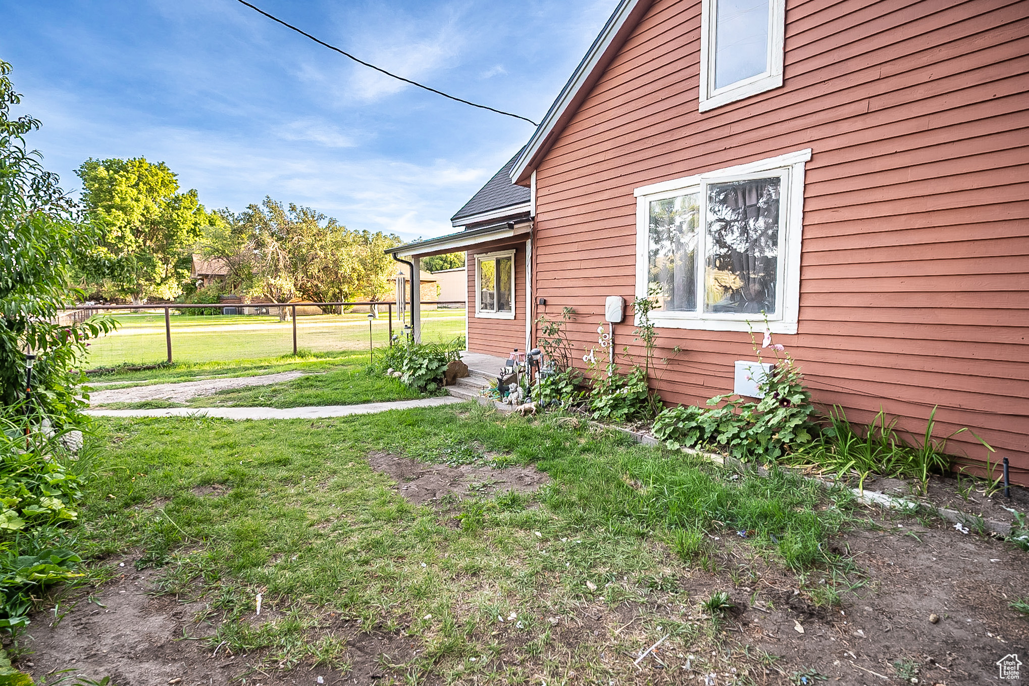 NORTH SUMMIT - Residential