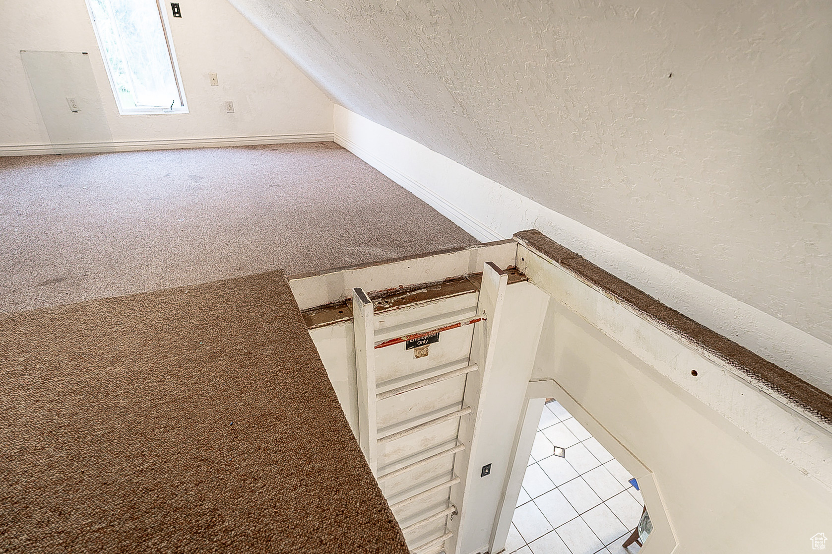 NORTH SUMMIT - Residential