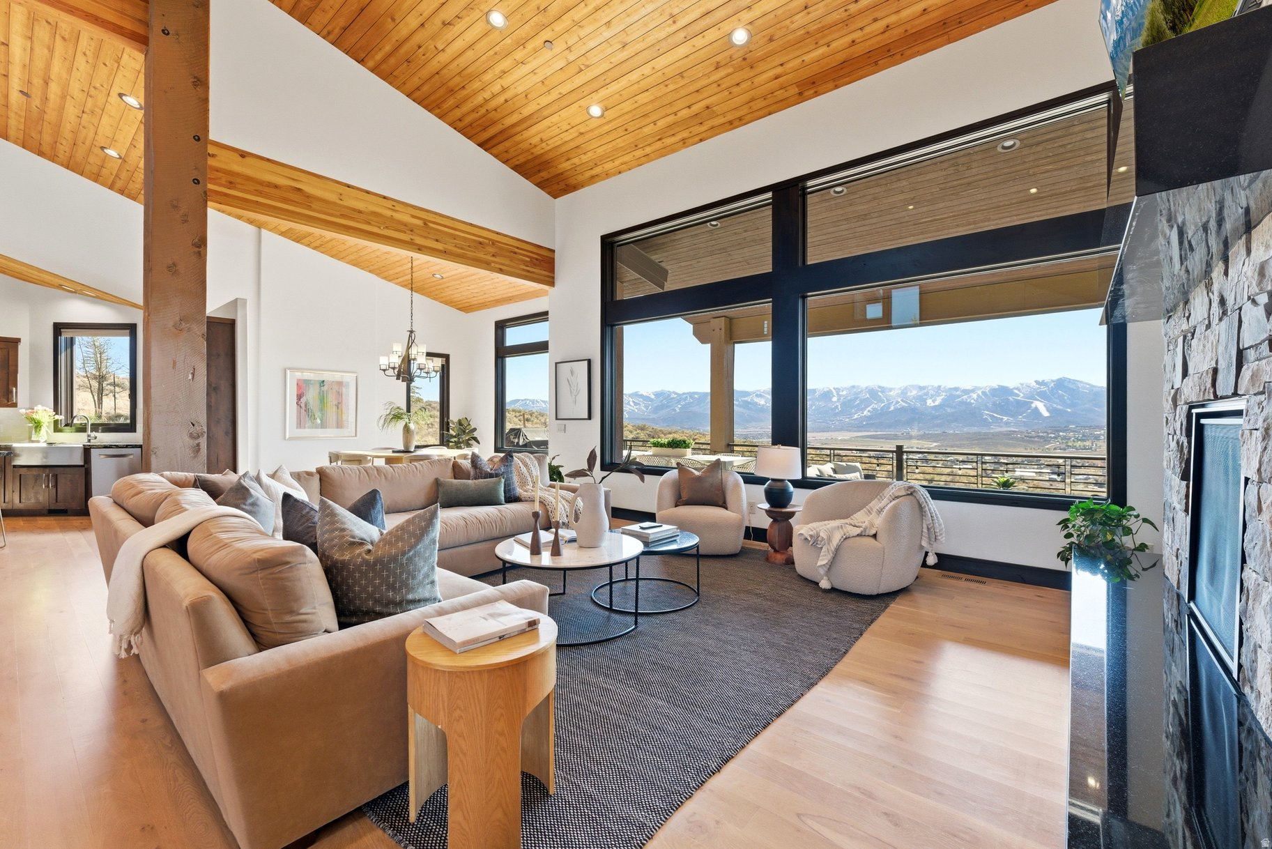 SILVER CREEK ESTATES - Residential