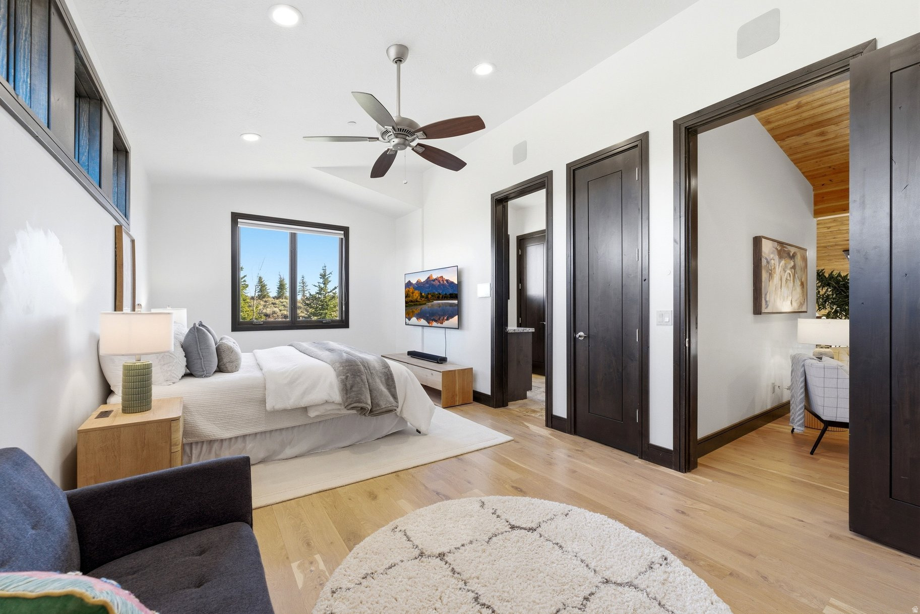 SILVER CREEK ESTATES - Residential