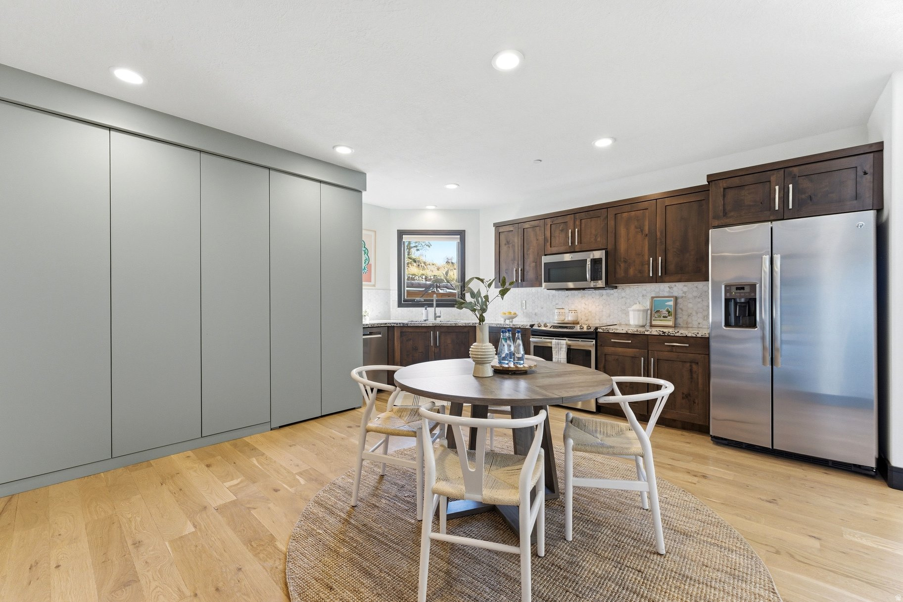 SILVER CREEK ESTATES - Residential