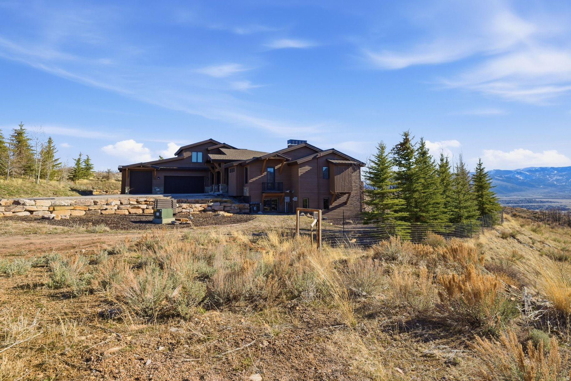 SILVER CREEK ESTATES - Residential