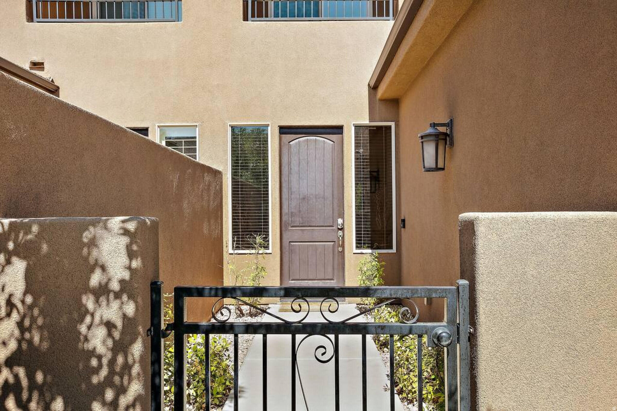 CORAL RIDGE TOWNHOMES PH 2 - Residential